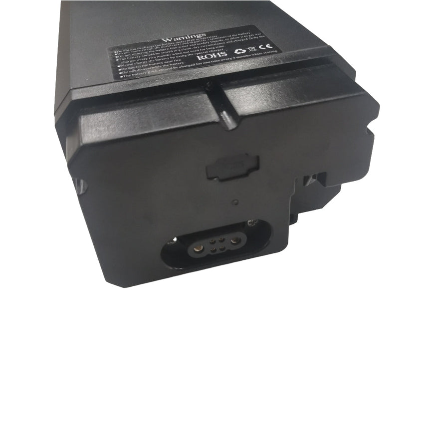 Eunorau FLASH main battery angled view