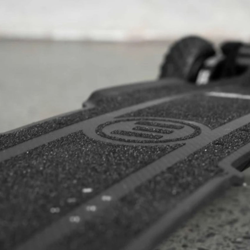 Evolve Renegade Diablo – Premium Off Road Electric Skateboard