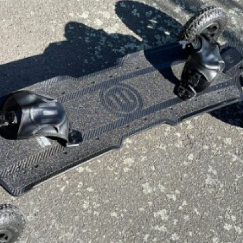 Evolve Renegade Diablo – Premium Off Road Electric Skateboard