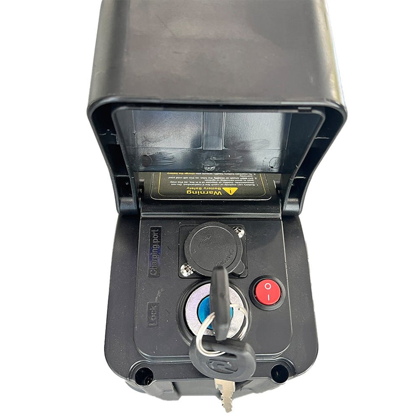Freego Lithium Battery for X-Man & Nova Series, top view of charge port and key switch