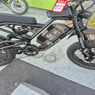60V 2200W all-terrain electric bike, aggressive off-road stance
