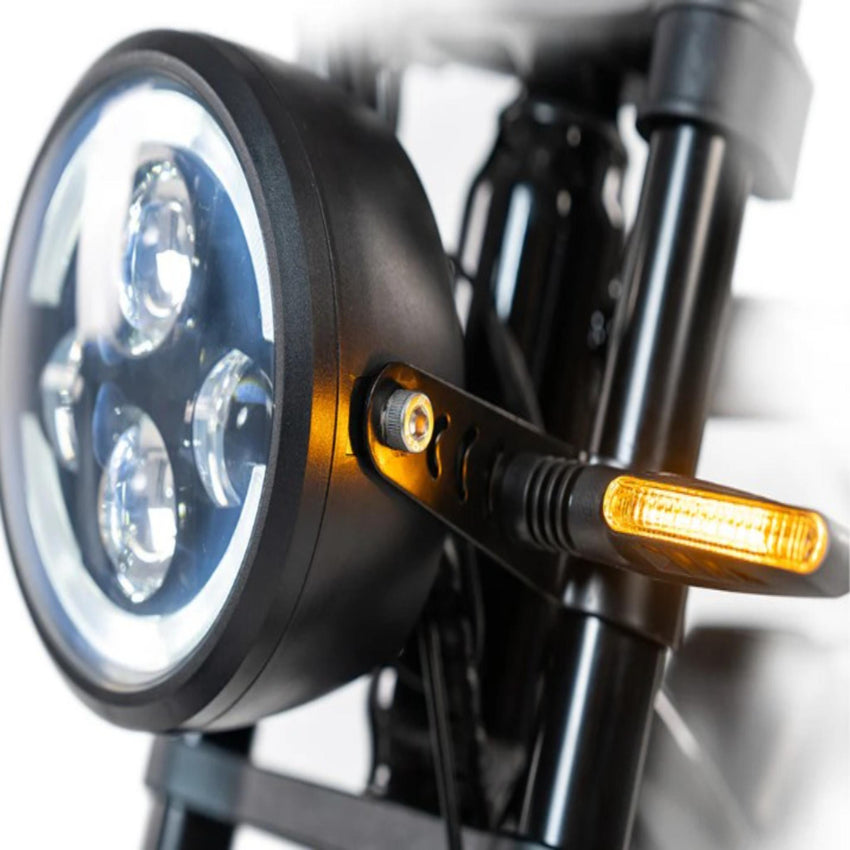 HappyRun G70 PRO dual motor electric moped cockpit and display controls