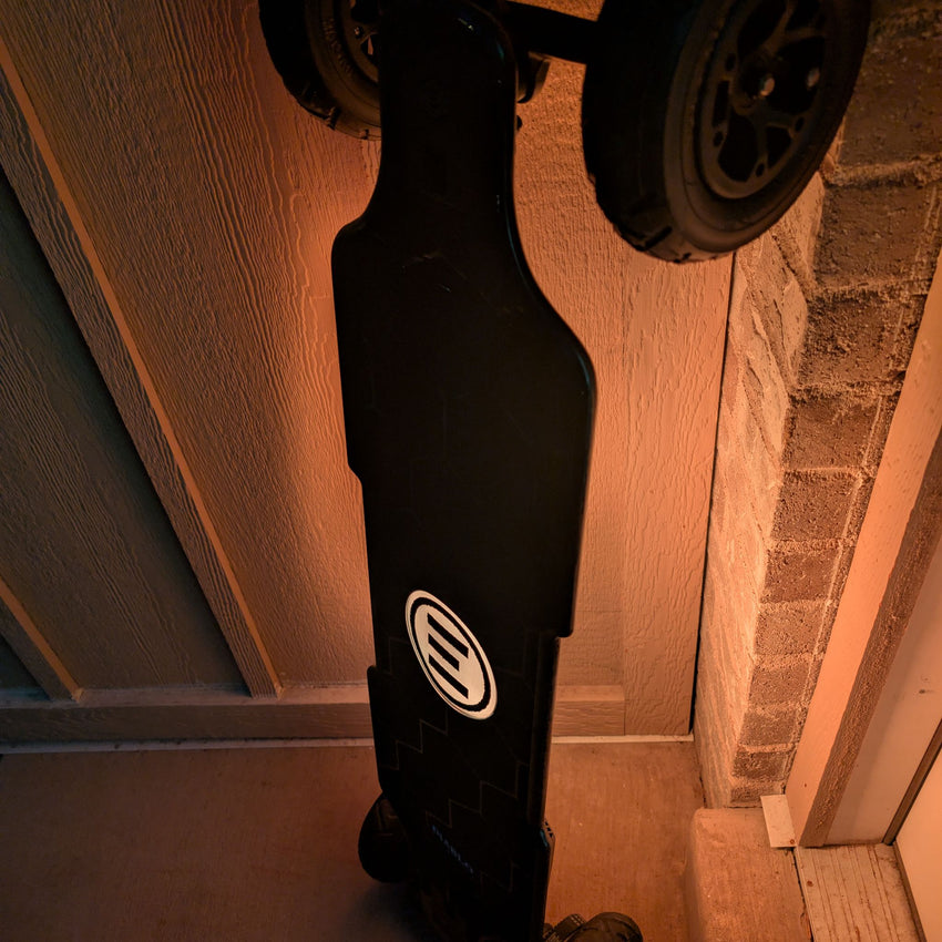 Evolve Diablo All-Terrain Electric Skateboard – High-Performance Off-Road E-Board