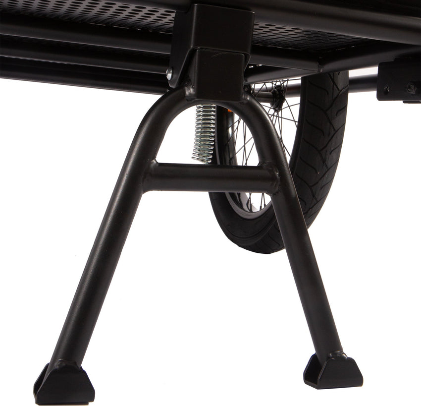 Eunorau hunting trailer kickstand close-up