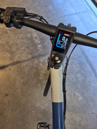 VanPowers City Vanture ultra lightweight e-bike side profile second colorway view