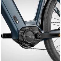 VanPowers UrbanGlide Ultra mid drive e-bike cockpit display and handlebar controls detail