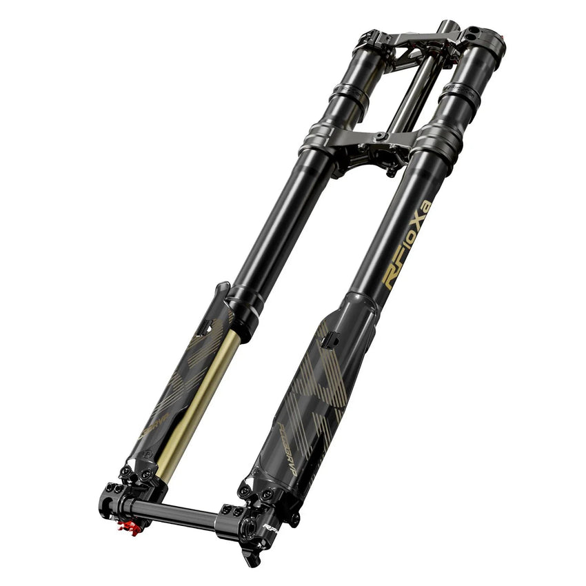 RFloXa Hawk33 Max fork, three-quarter view on white